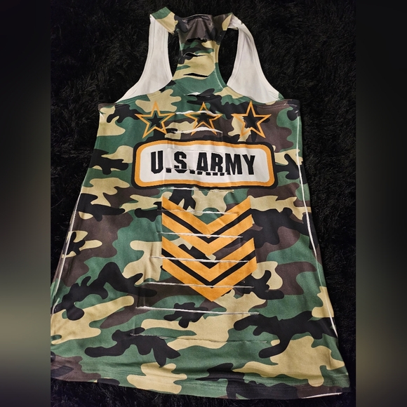 Small Top - Picture 3 of 4